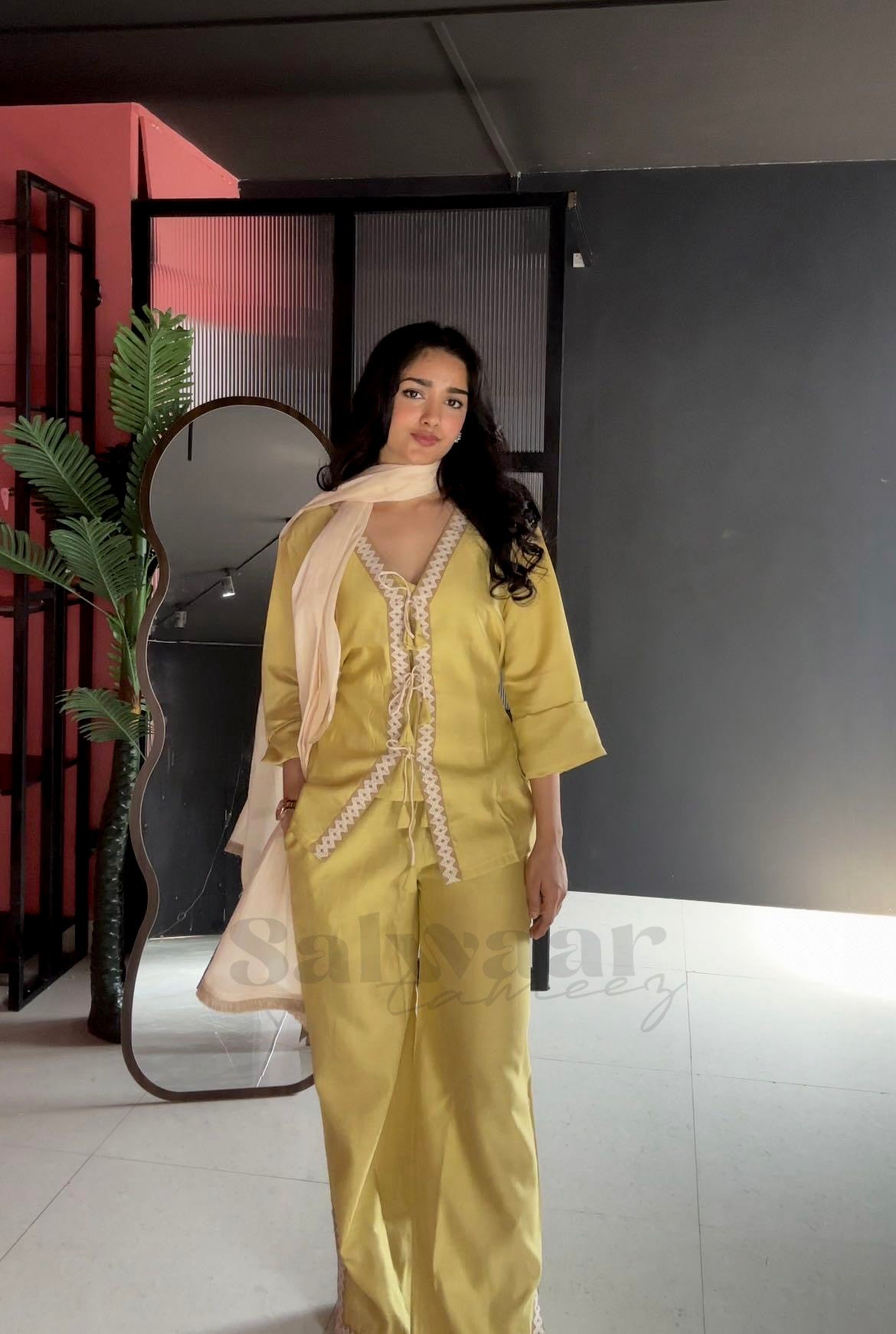 Luna Four-Piece Set