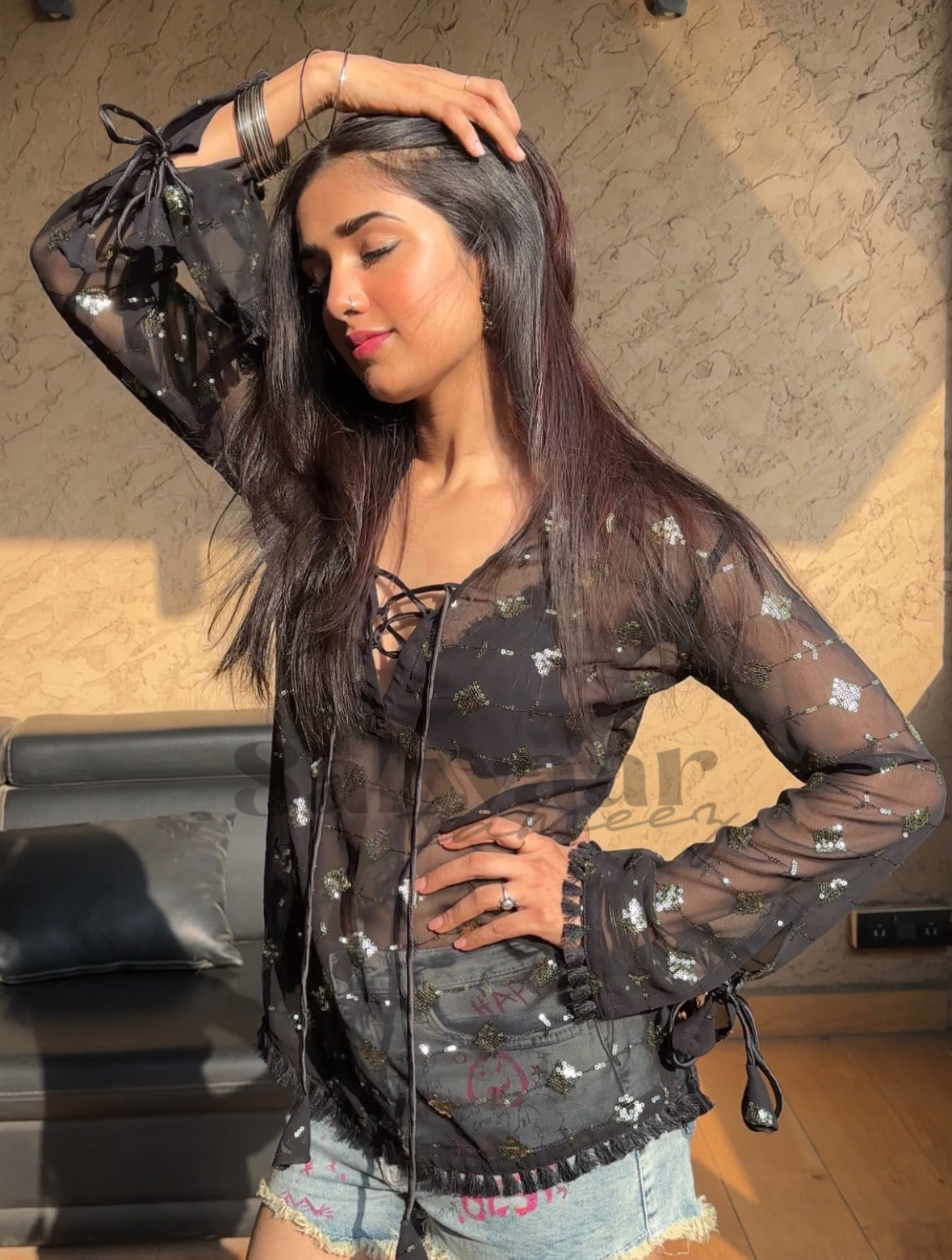 Patakha Kurti