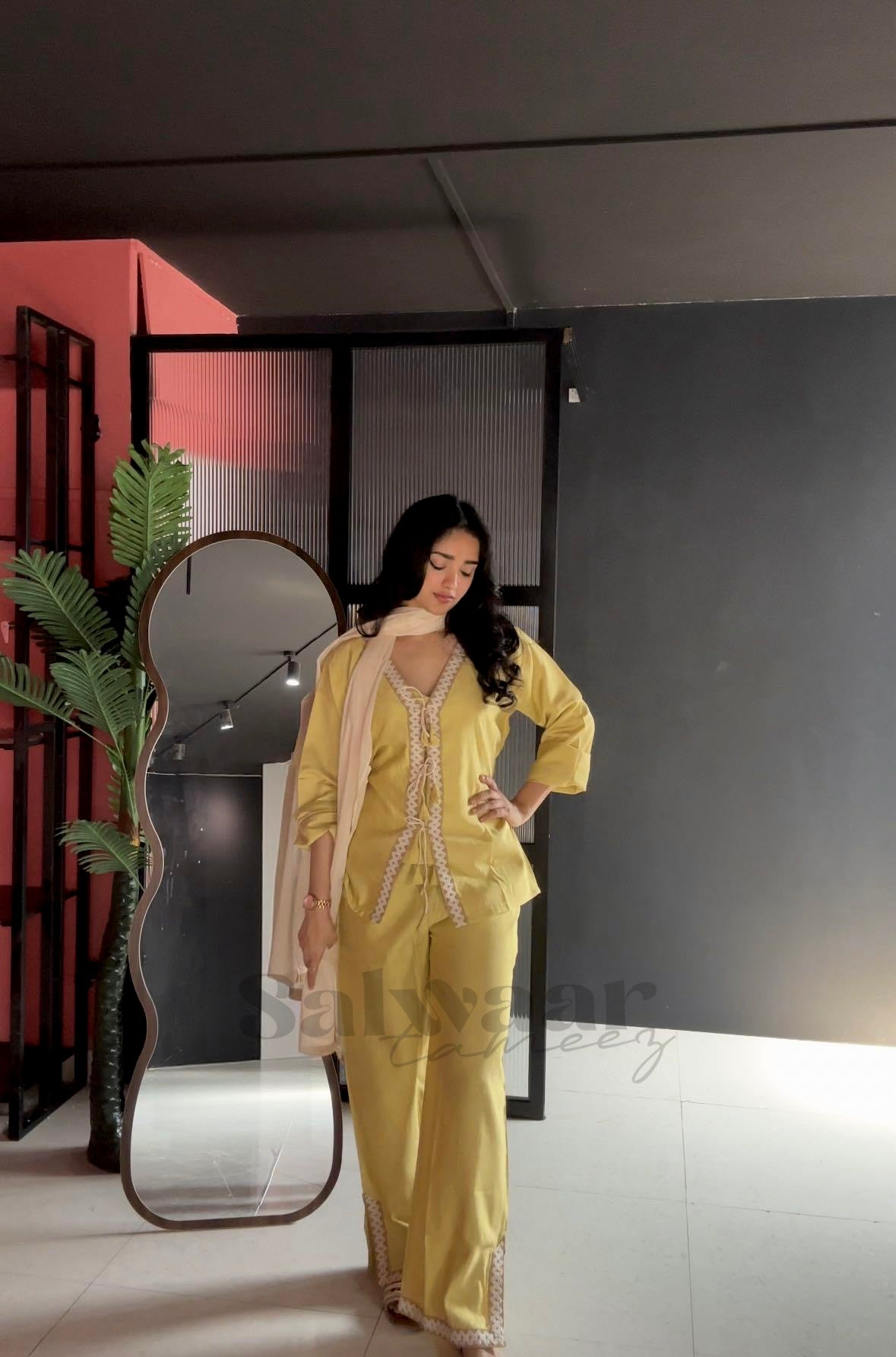 Luna Four-Piece Set