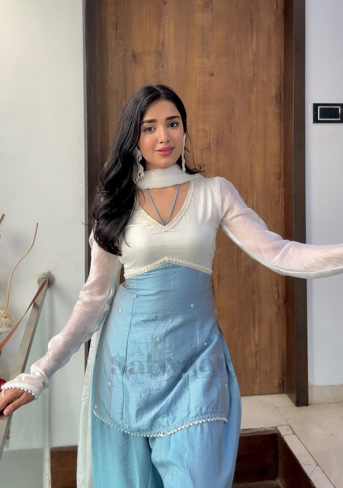 Snow White Set- Farshi Salwaar Suit